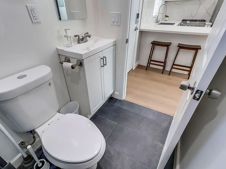 6504 W 84th Pl — Photo 25