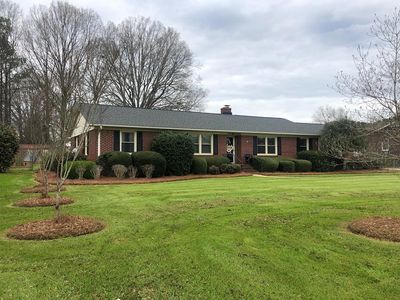 307 Belle Meade Rd, Greenwood, SC, 29649