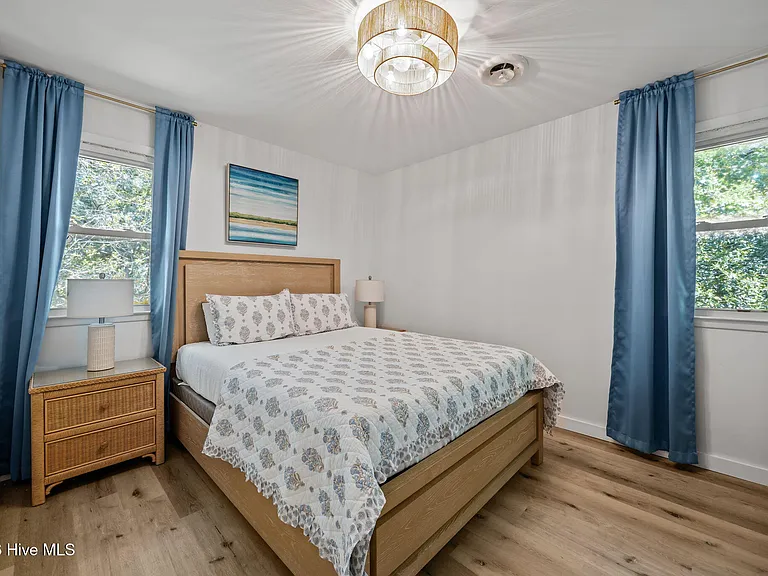 111 Ocean Oaks Dr — Photo 16