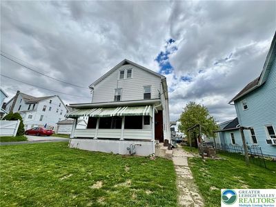 14 S Lobb Ave, Pen Argyl, PA, 18072