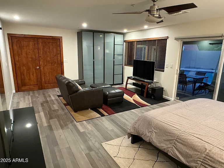 8361 E Via De Encanto — Photo 18