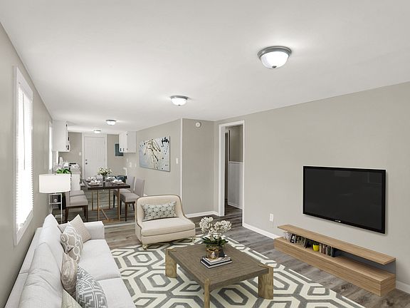 4th image of 2830 S Rybolt Ave