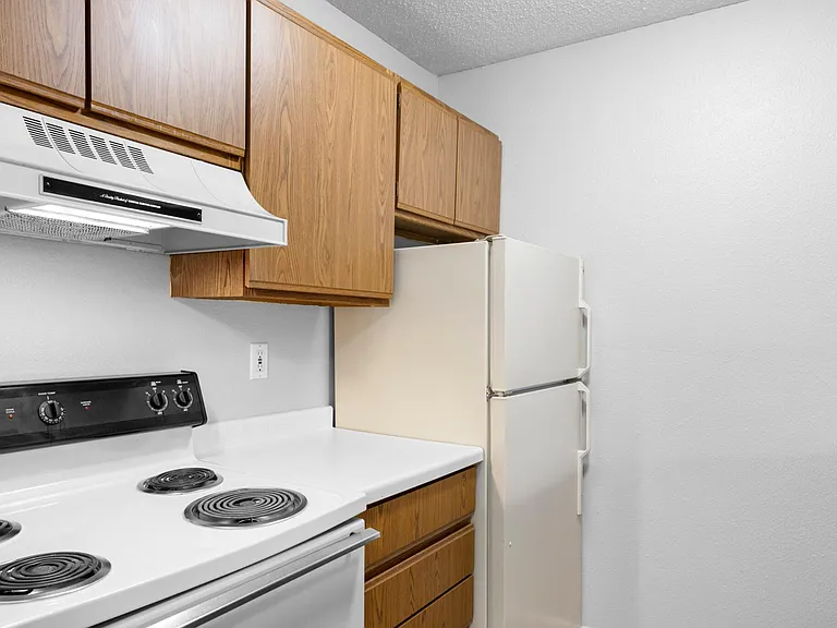 1173 Landeco Ln #209 — Photo 3
