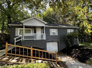 298 E Park Blvd, Akron, OH 44305