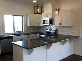 549 E Trackstand Ln, Garden City, ID 83714