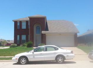 11228 Boulder Ridge Dr, Fort Worth, TX 76140