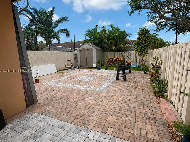 23751 SW 110th Ave — Photo 21