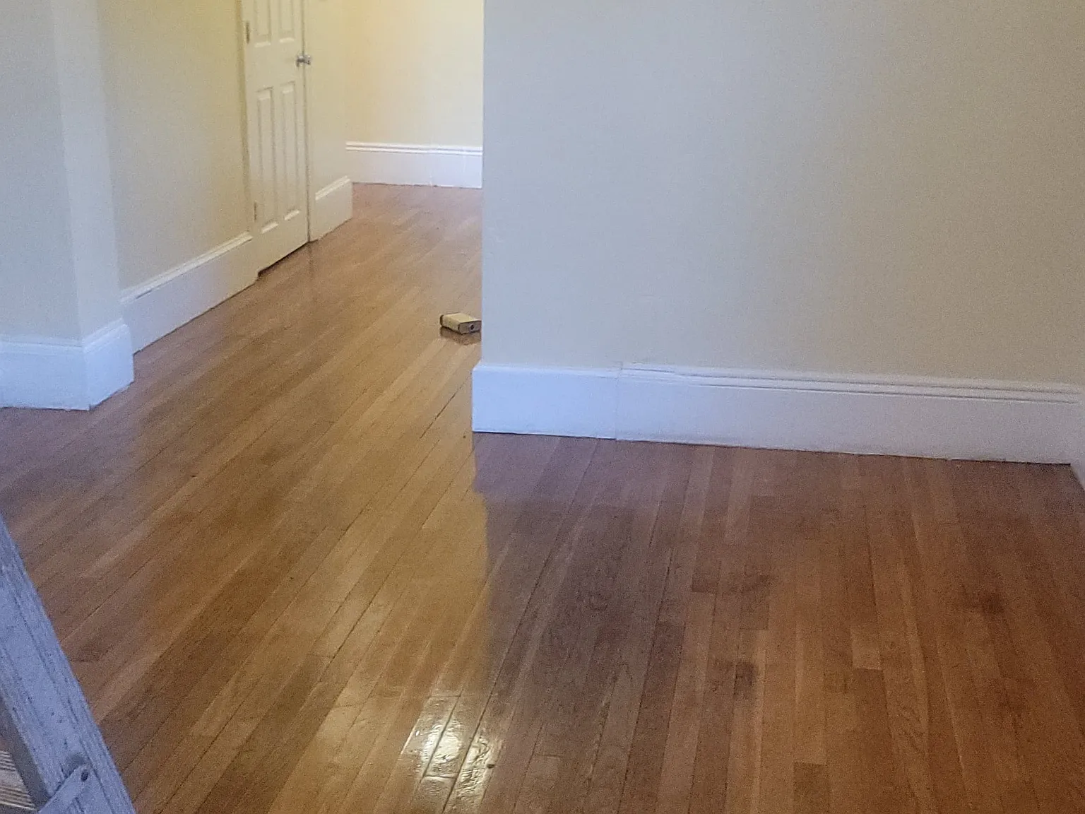 3 bed, 3326 sqft, $3,000 — Photo 3