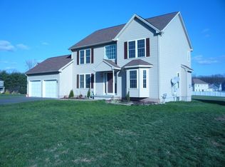 595 Pleasant St, Southington, CT 06489