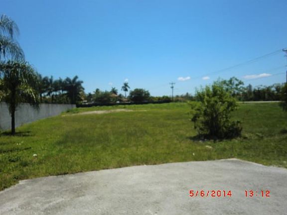 5th image of 10198 NW 133rd St