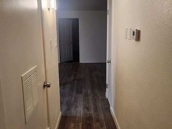 5th image of 7403 W Sells Dr