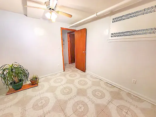 Rented by Coldwell Banker Reliable Real Estate | media 6