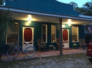 145 5th St #B, Apalachicola, FL 32320
