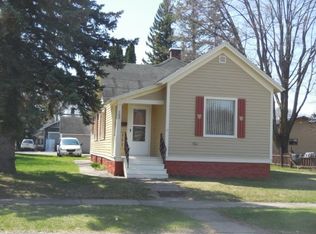 509 W A St, Iron Mountain, MI 49801