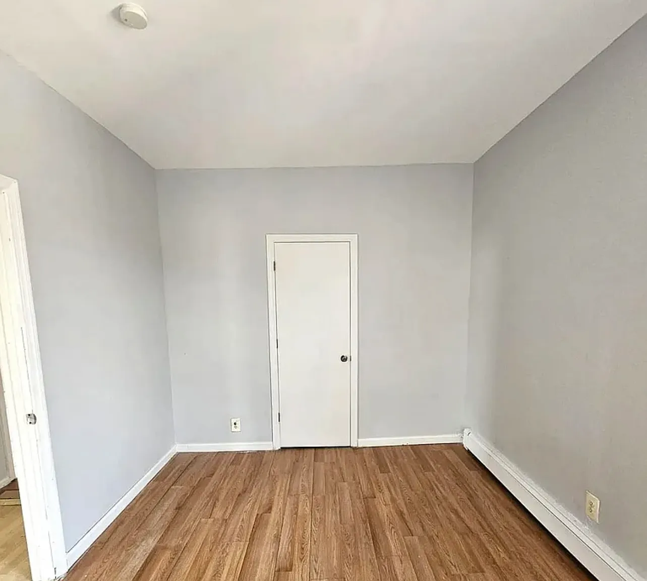 3 bed, 1000 sqft, $1,850 — Photo 4