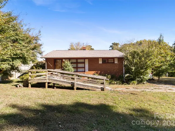 1837 Slater Rd, Charlotte, NC 28216