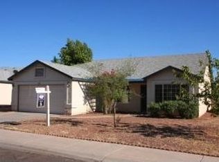 6913 W Crittenden Ln, Phoenix, AZ 85033