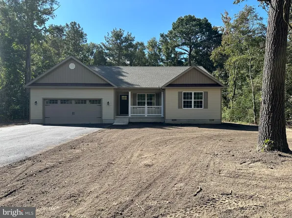 22139 Woods Edge Ct, Bridgeville, DE 19933