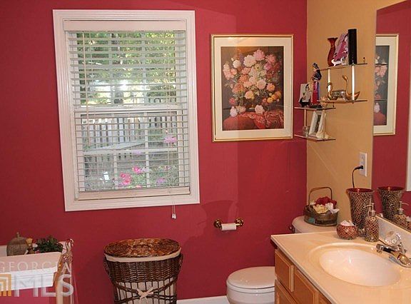 3rd image of 2325 Landrum Ct