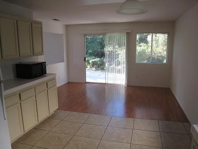 2297 Eastbrook Rd — Photo 38