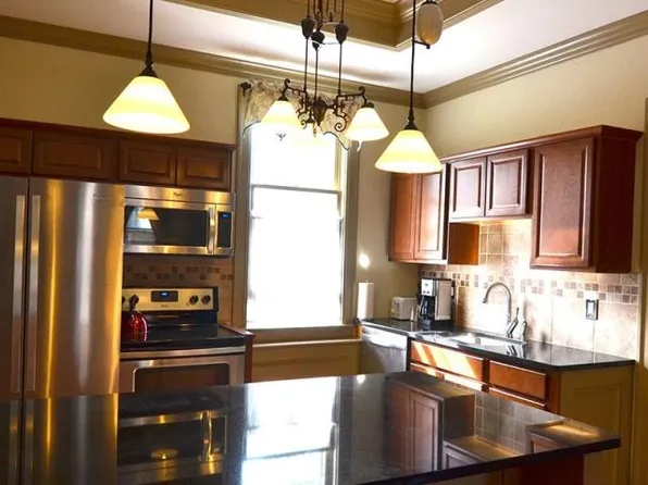 72 Union Ave APT 6, Saratoga Springs, NY 12866