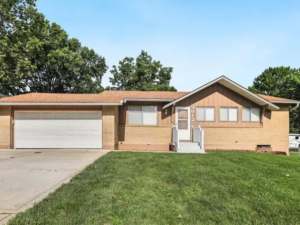 9012 N Oak Trafficway, Kansas City, MO 64155