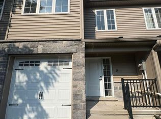 10 Dufferin St #2, Norwich, ON N0J 1P0