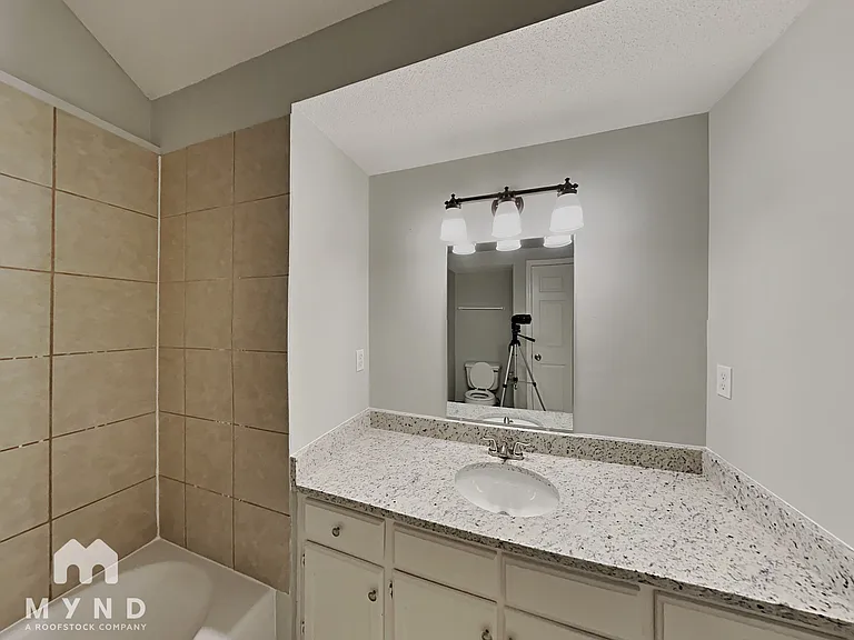 5266 Rolling Ridge Cv — Photo 9