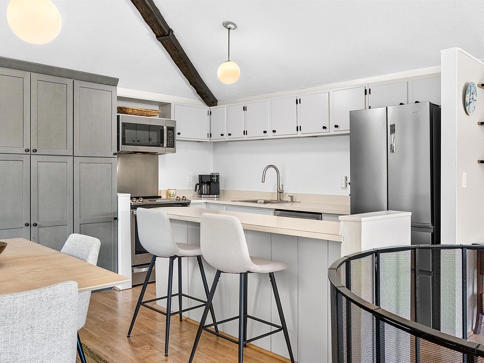 1st image of 19 Winhall Condo Road #4