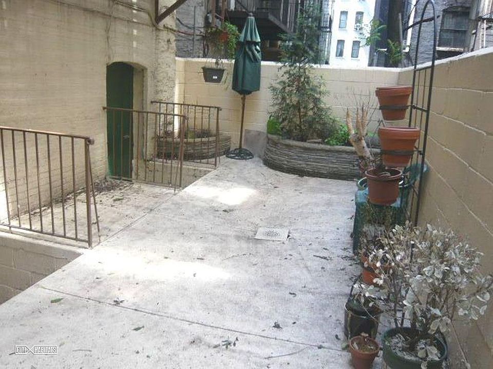 1st image of 7 W 107th St #1A