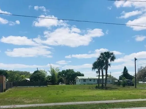 929 W Main St, Avon Park, FL 33825