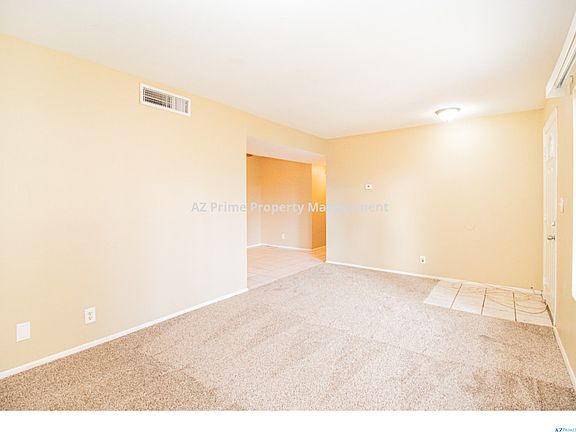 3rd image of 2409 W Hazelwood St Unit 74