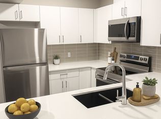 6 Hunter Pl UNIT 2, Spruce Grove, AB T7X3W3