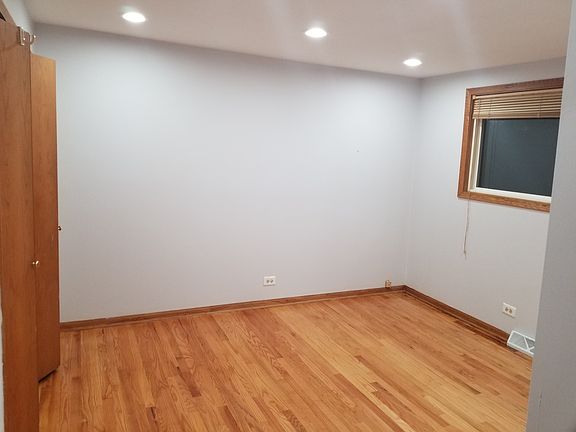 5th image of 5112 Greenwood St