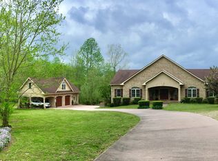 8372 Roaring Springs Rd, Gloucester, VA 23061