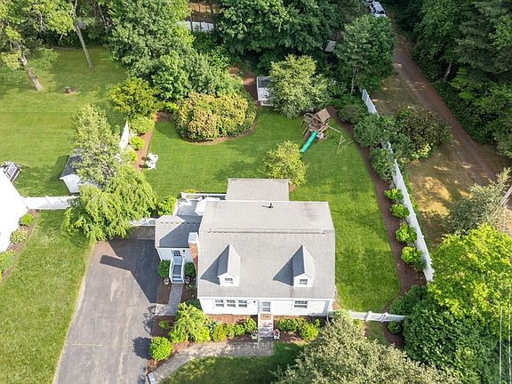 3rd image of 54 Jarr Brook Rd