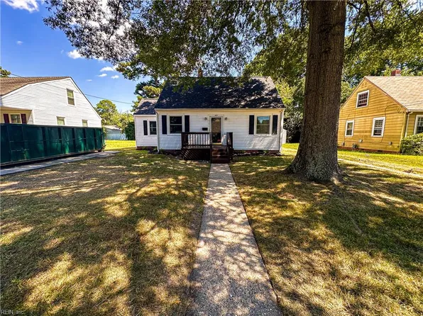 514 Homestead Ave, Hampton, VA 23661