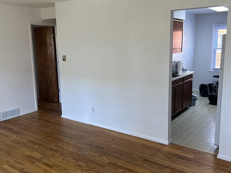 1615 Indiana St — Photo 2
