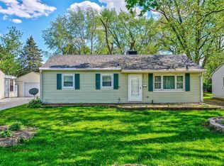 303 View St, Ottawa, IL 61350