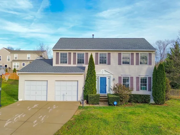 2 Devonshire Ln, Stafford, VA 22554