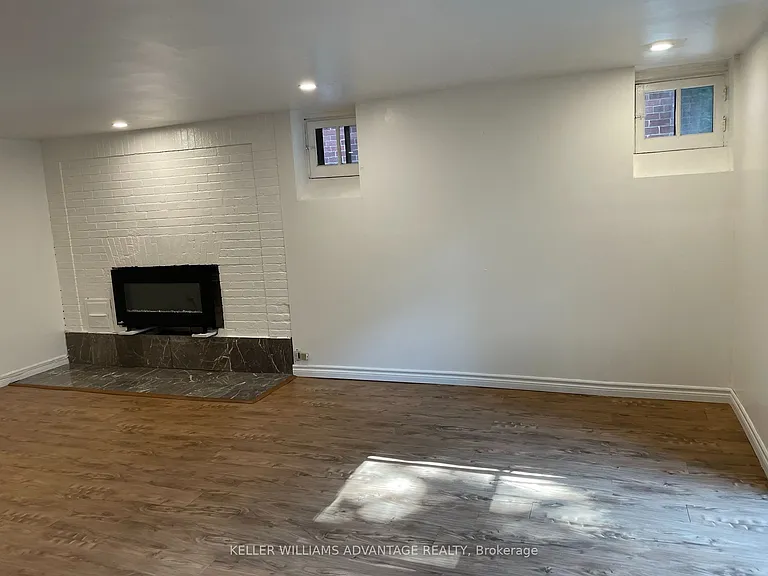 347 Walmer Rd #BASEMENT — Photo 14