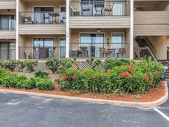 2nd image of 40 Folly Field Rd APT C246