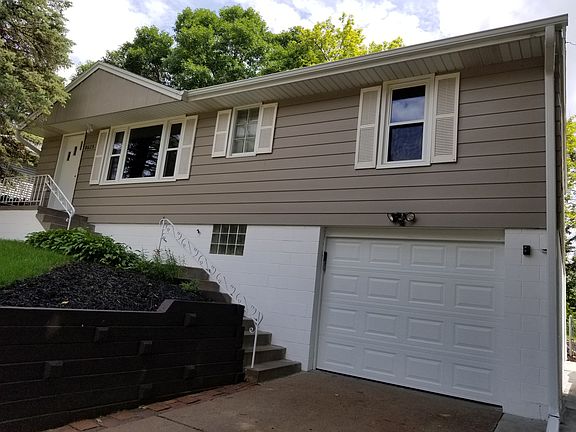 3rd image of 8625 Evans St