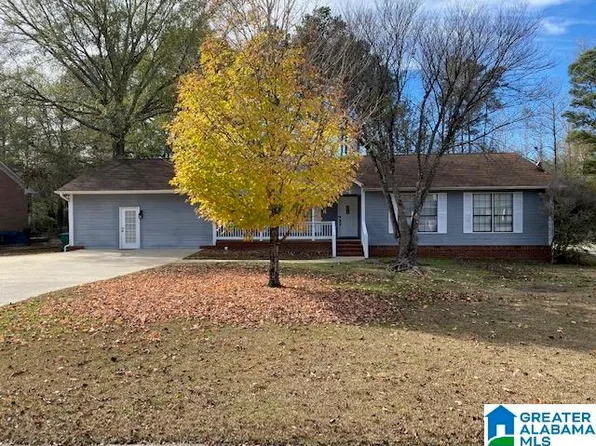 1452 Lake Joyce Rd, Moody, AL 35004