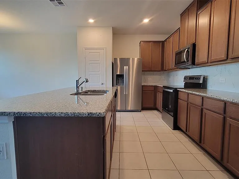 7414 Tuely Trl — Photo 4