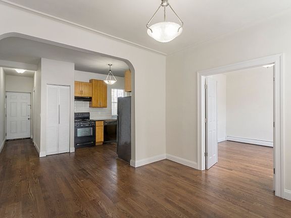 4th image of 251 Beacon Ave APT 2