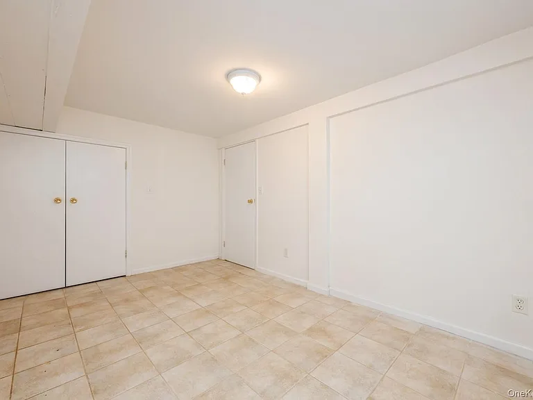130 Soundview Rd — Photo 20