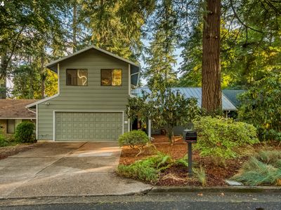 4322 Collins Way, Lake Oswego, OR, 97035