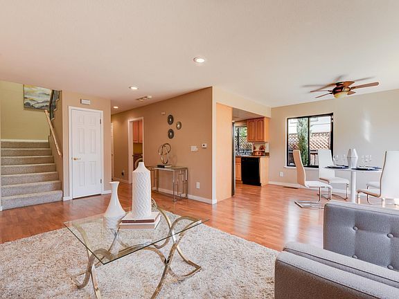 5th image of 10654 N Blaney Ave