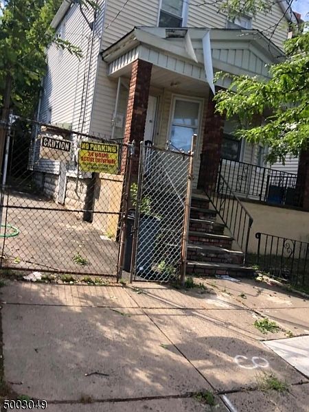 2nd image of 311 S 18th St